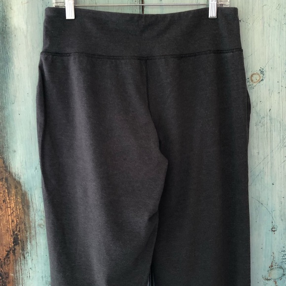 Champion relaxed fit charcoal gray athletic pants for working out/running around - Picture 3 of 7